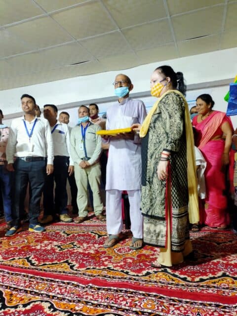 A financial advisor explaining charts to a client.